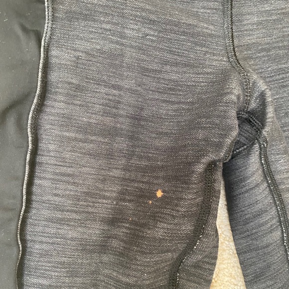Lululemon leggings - Picture 3 of 7